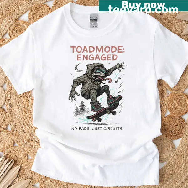 Cyberpunk skateboard frog illustration on a playful T-shirt
