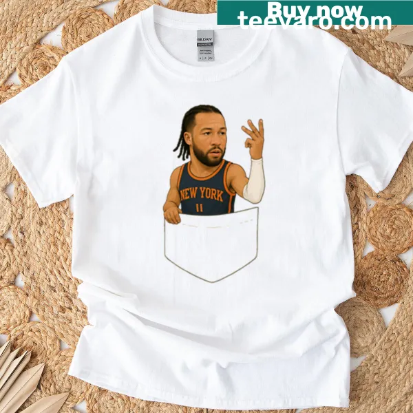 Brunson pocket design on Knicks T-shirt