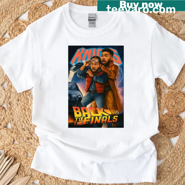 Vintage-style Knicks t-shirt with distressed graphic