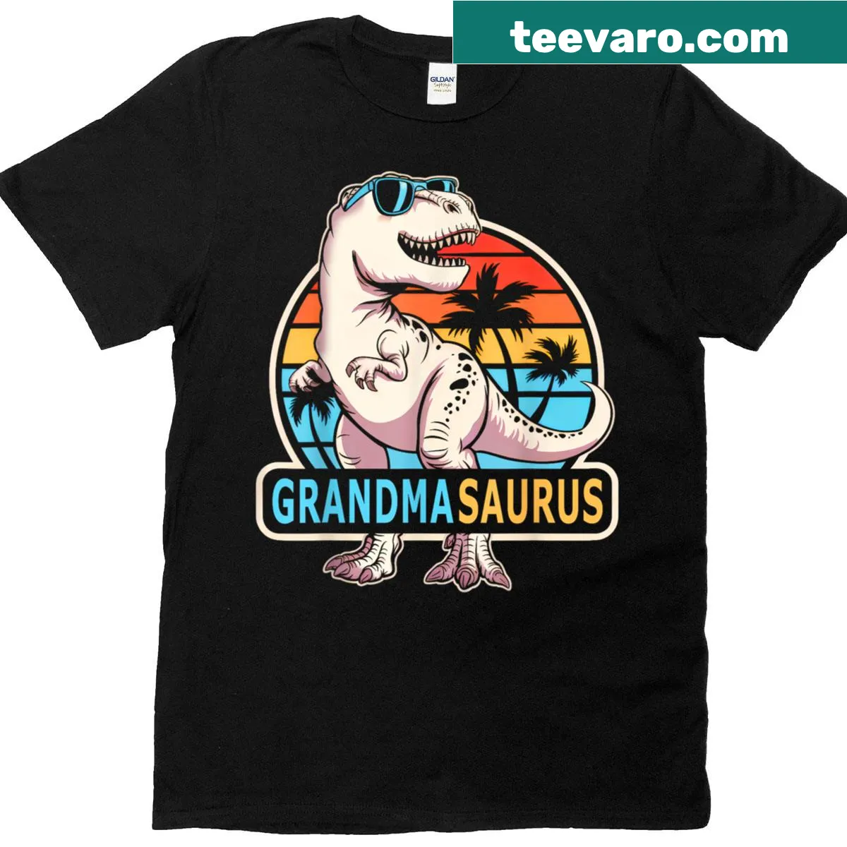 Cute T-Rex graphic with 'Grandmasaurus' text for grandma. — on a men's t-shirt