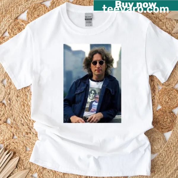 Oversized t-shirt featuring John Lennon inspirational graphic