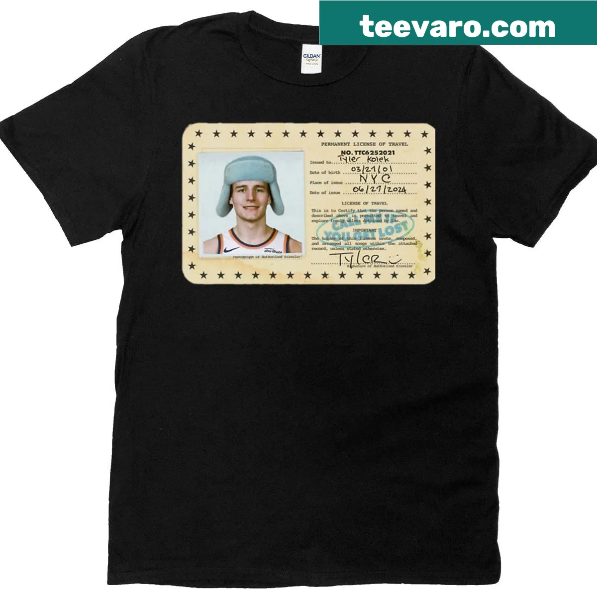 Oversized t-shirt featuring an artistic Knicks design by Kolek — on a men's t-shirt
