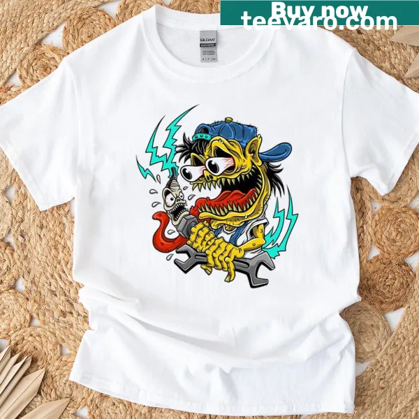 Vintage-style Kustom Kulture t-shirt with automotive graphic