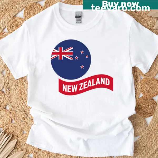 Oversized t-shirt featuring the New Zealand flag design