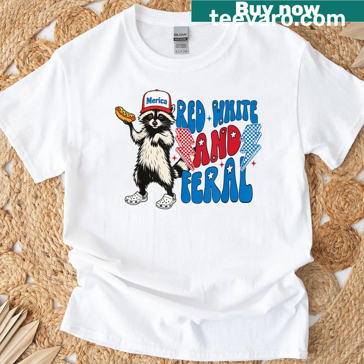 Funny raccoon graphic on a patriotic T-shirt for festive occasions. — on a men's t-shirt