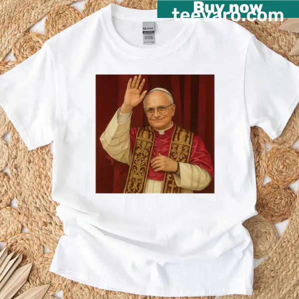 Oversized t-shirt featuring Pope Leo XIV graphic.