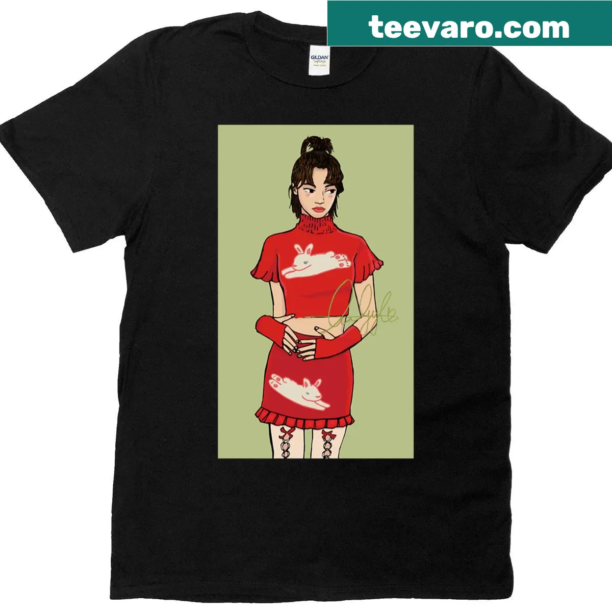 Oversized T-shirt designed for women with playful graphic — on a men's t-shirt