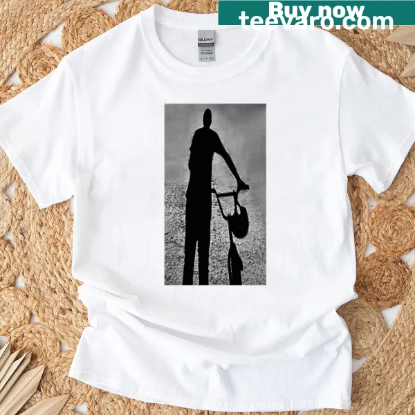 Oversized T-shirt featuring a bold rider silhouette graphic