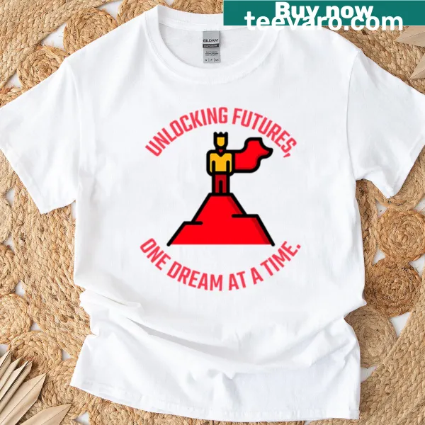 Hand-lettered inspirational quote on a motivational T-shirt.