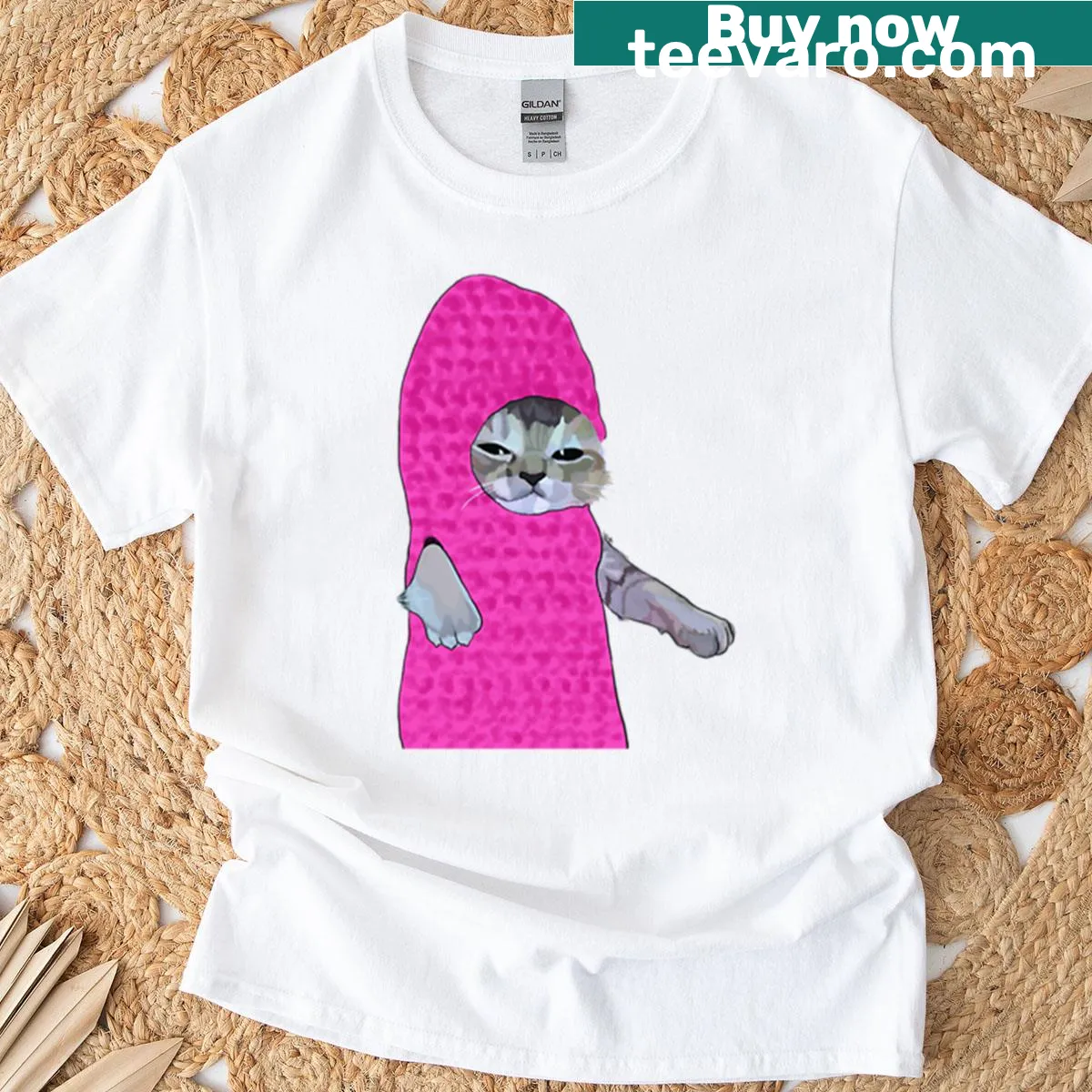 Charming cat illustration on a T-shirt — on a men's t-shirt