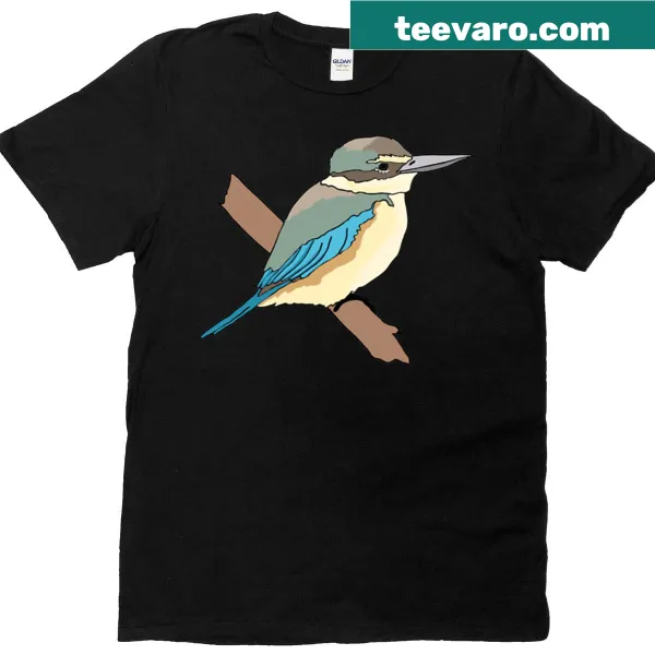Illustrated kingfisher t-shirt showcasing the beauty of nature