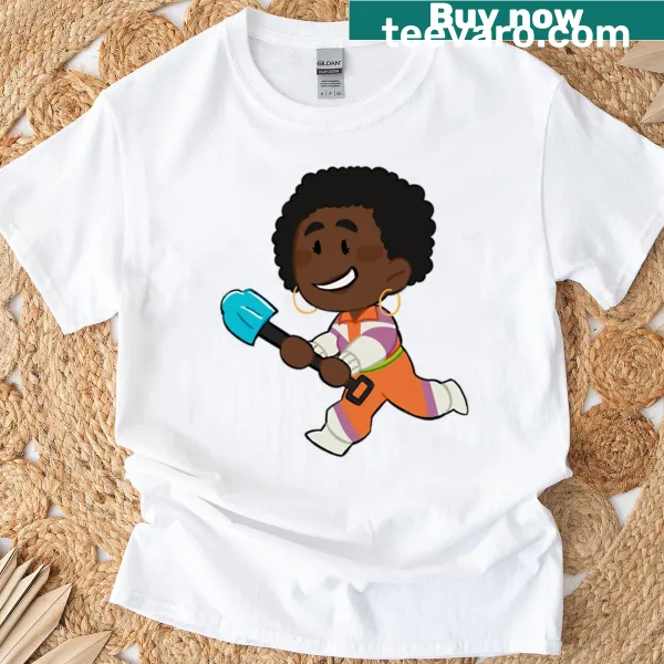 Illustrative shirt depicting Minecraft adventure theme