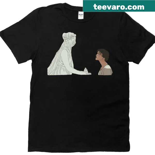 Minimalist Estate T-shirt with bold typography