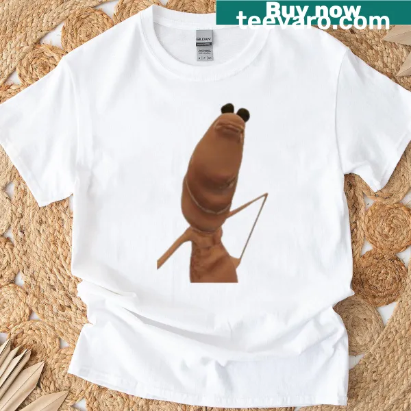 Oversized t-shirt with a minimalist silhouette design