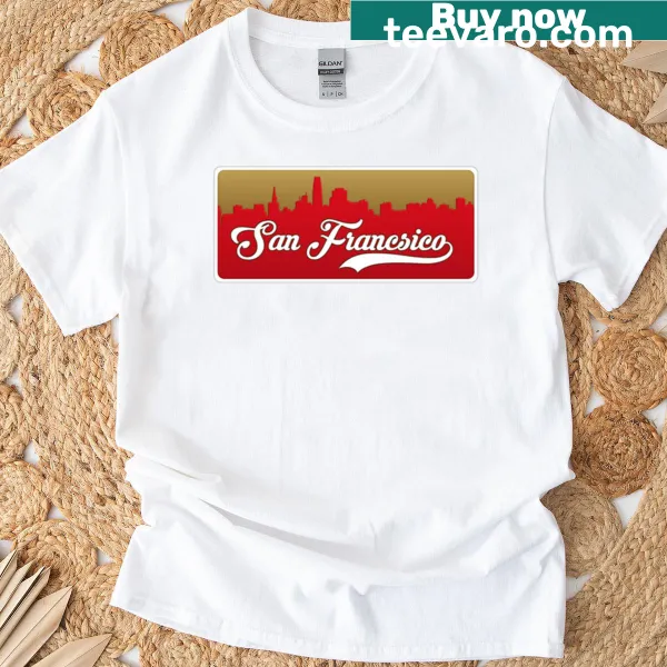 Oversized t-shirt featuring San Francisco skyline and football design