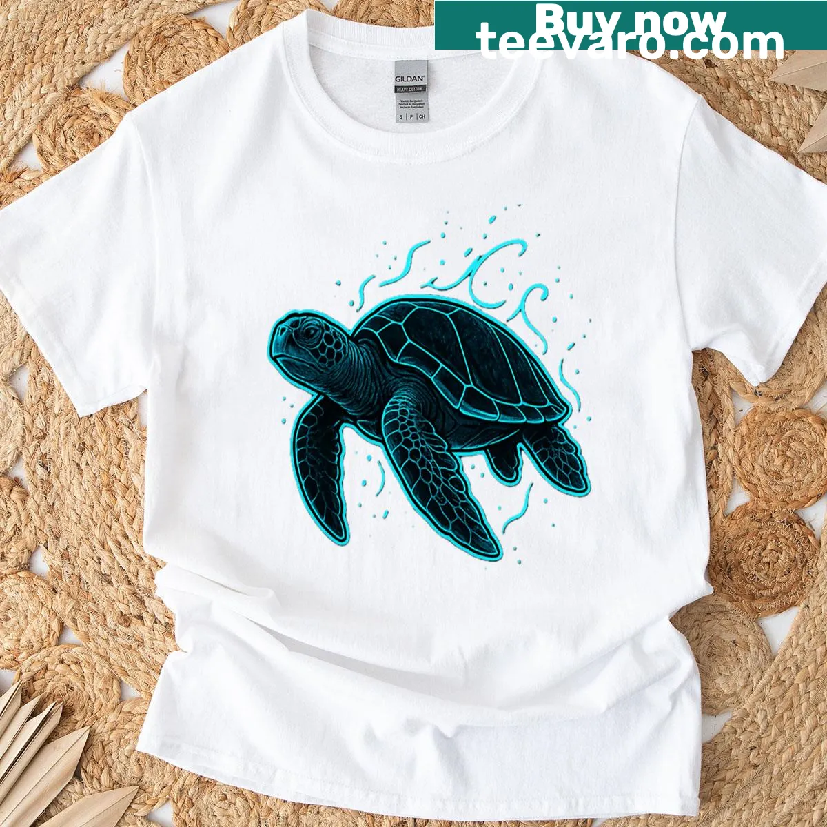 Cartoon turtle illustration on an oversized T-shirt — on a men's t-shirt