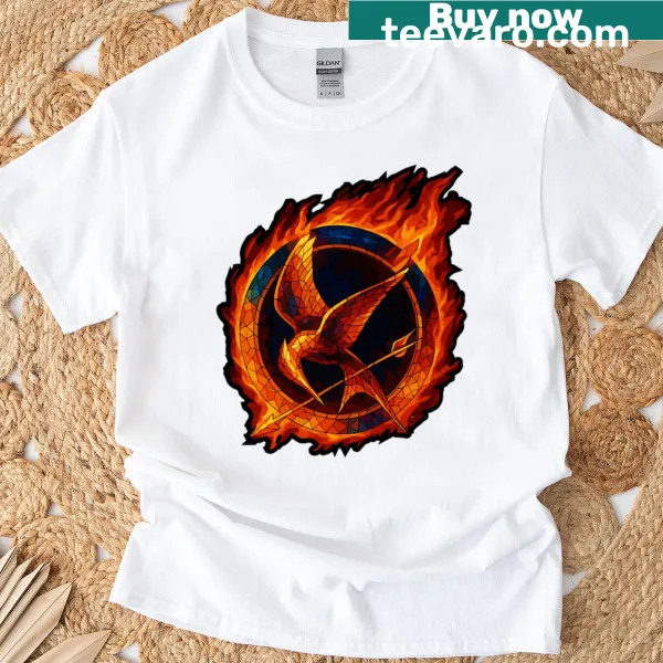 Silhouette T-shirt inspired by The Hunger Games.
