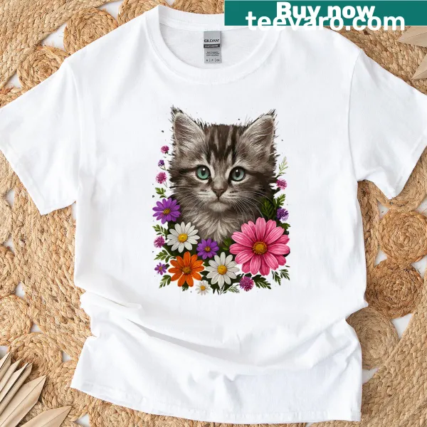 Illustrative T-shirt with cute kittens and floral designs.