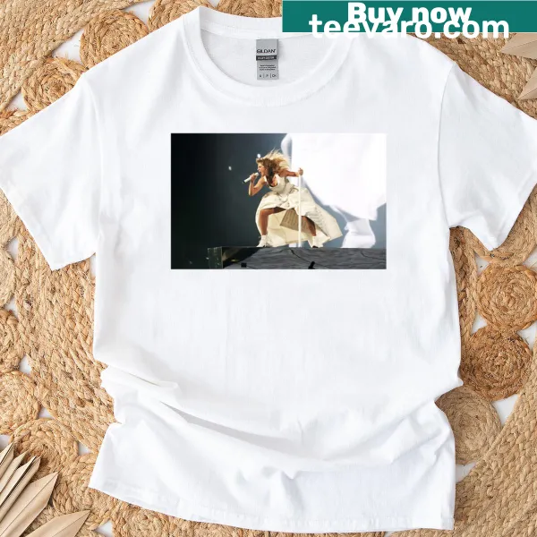 T-shirt celebrating friendship bracelet making traditions