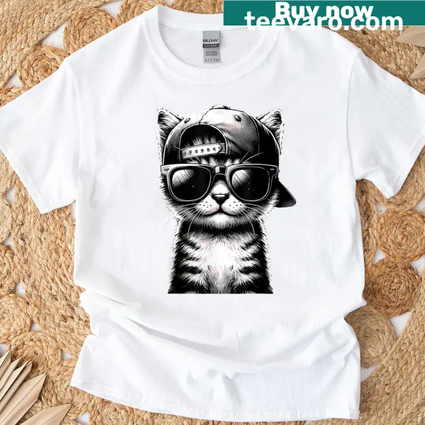 T-shirt with a funny cat face wearing sunglasses