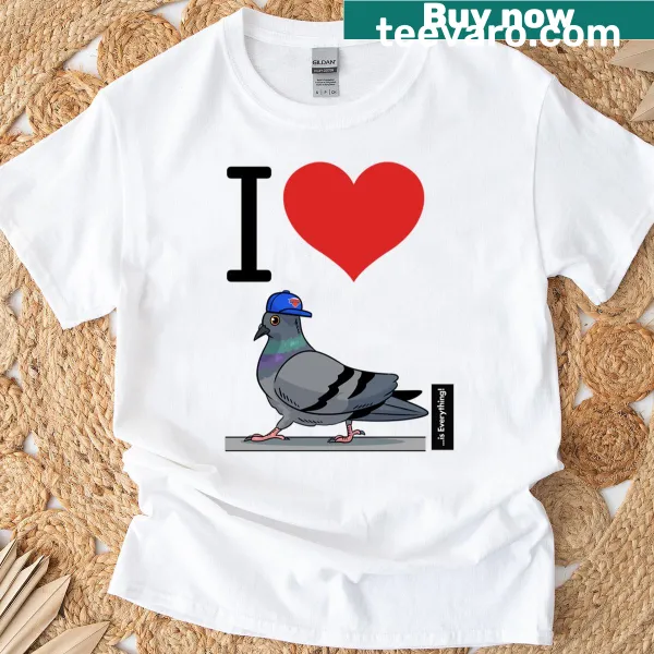 T-shirt with bold text expressing love for the NY Knicks