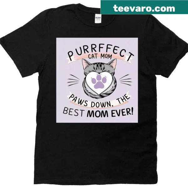 Dog-lover mom T-shirt with 'Best Mom Ever' text
