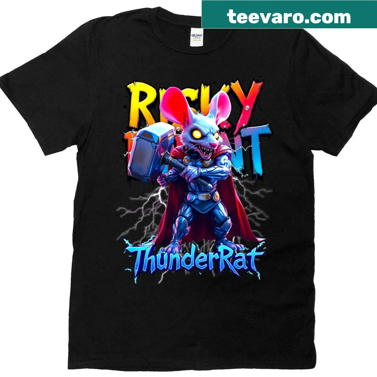 Illustration of a daring rodent on T-shirt — on a men's t-shirt