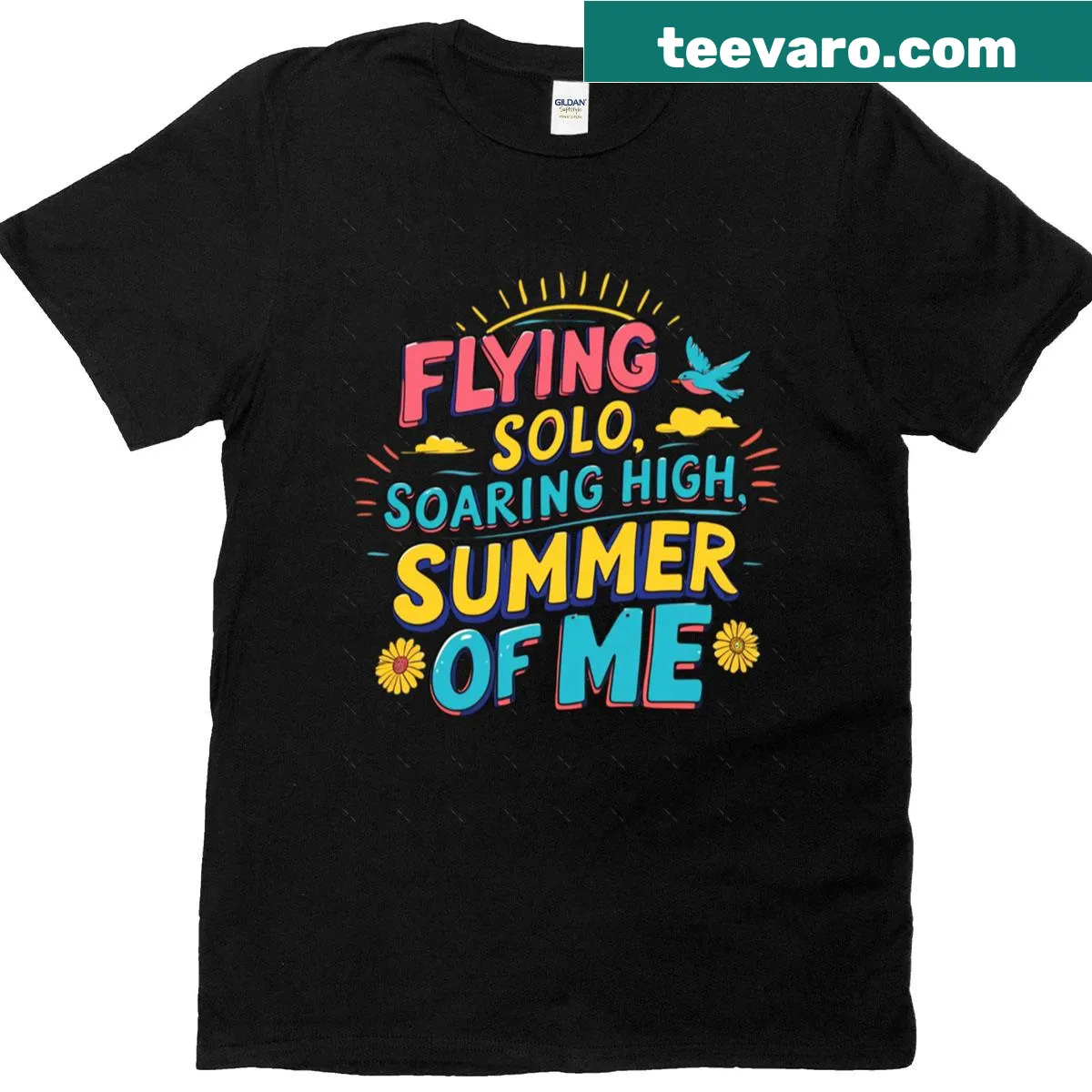 Oversized T-shirt with typographic design celebrating independence and flying solo — on a men's t-shirt
