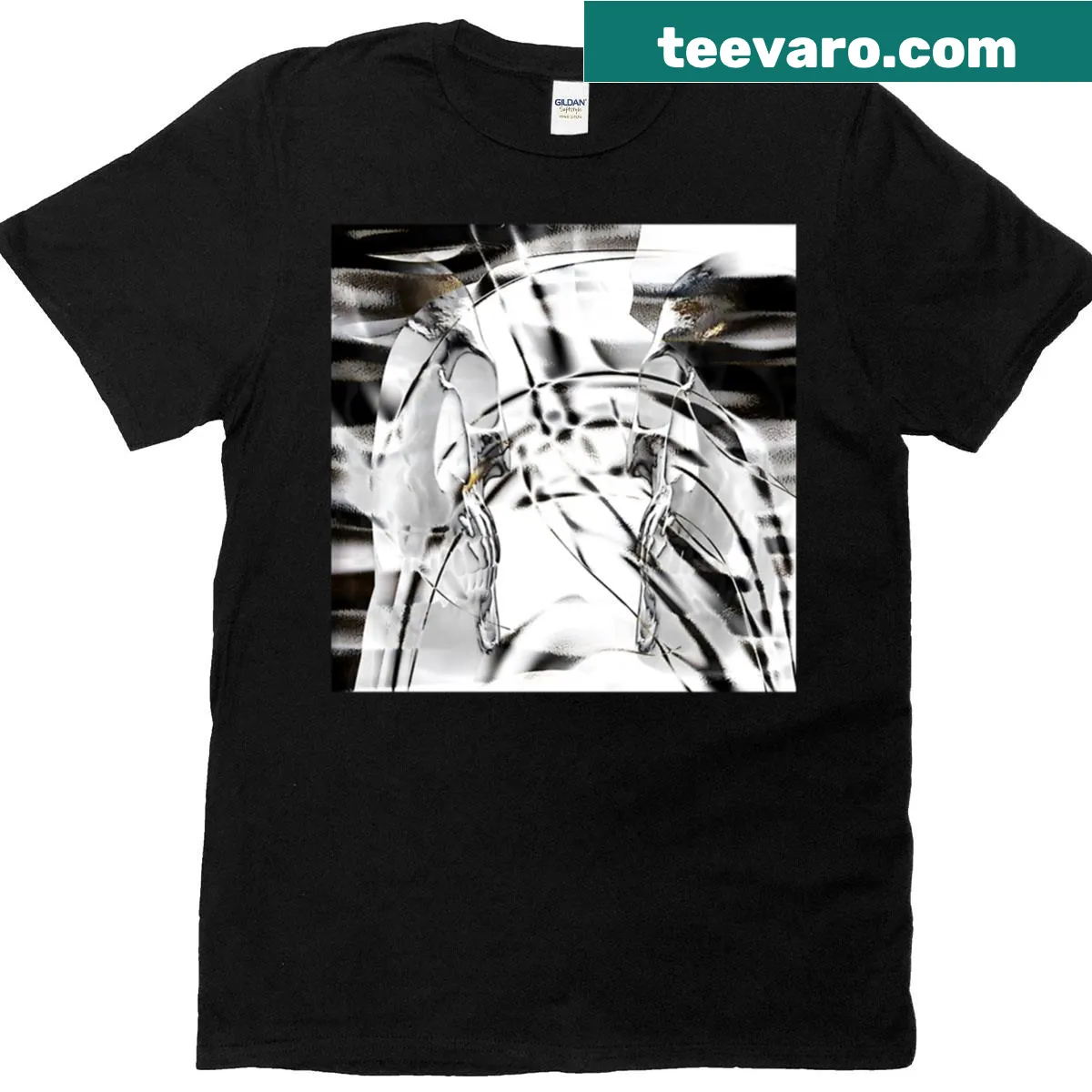 Oversized T-shirt featuring a bold skull graphic — on a men's t-shirt