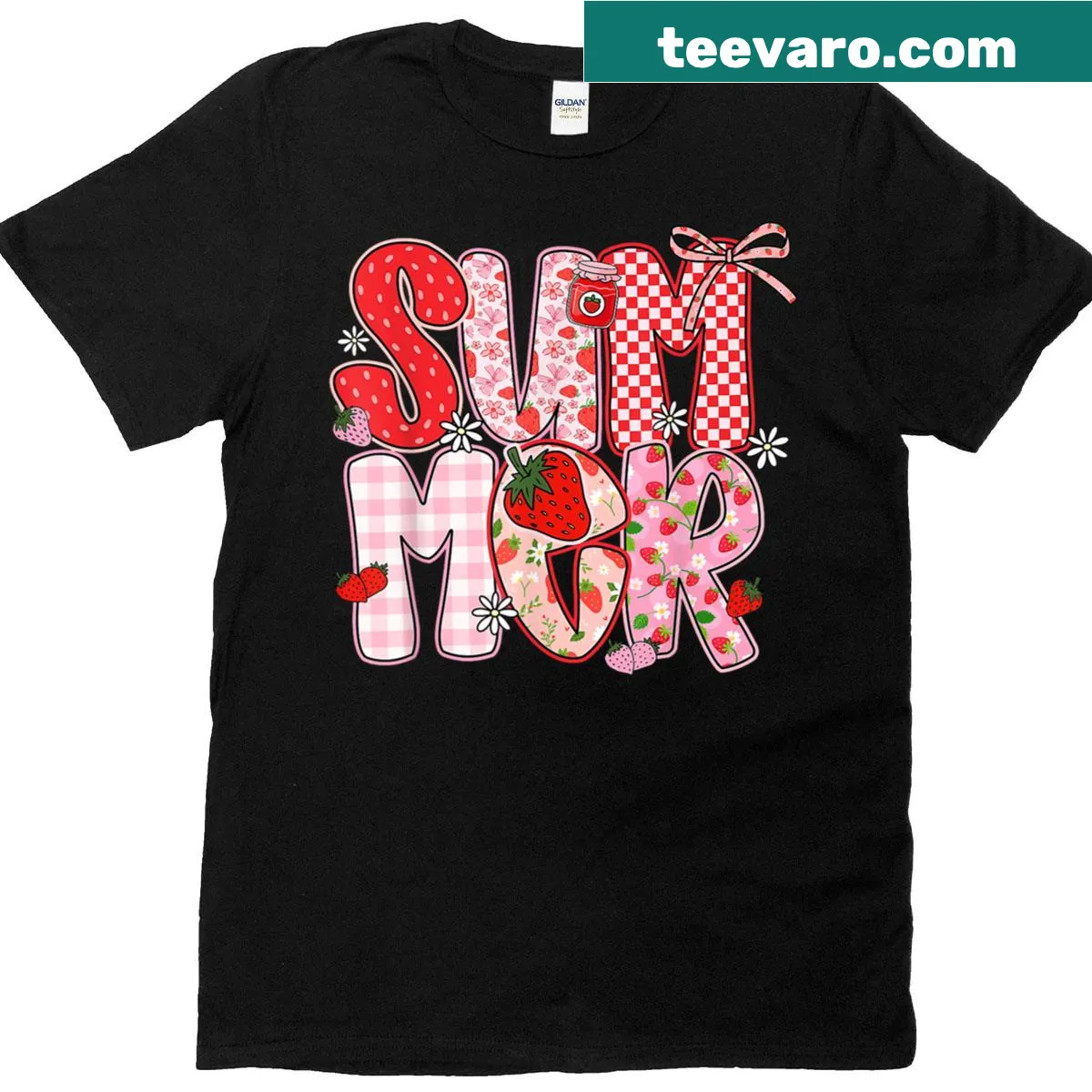 Cute T-shirt with strawberries and a bow for women and girls — on a men's t-shirt