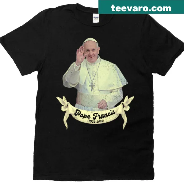 Vintage t-shirt featuring Pope Francis graphic