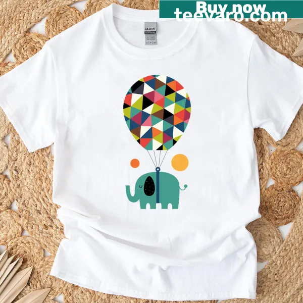 Inspirational t-shirt with the phrase 'Fly High And Dream Big'