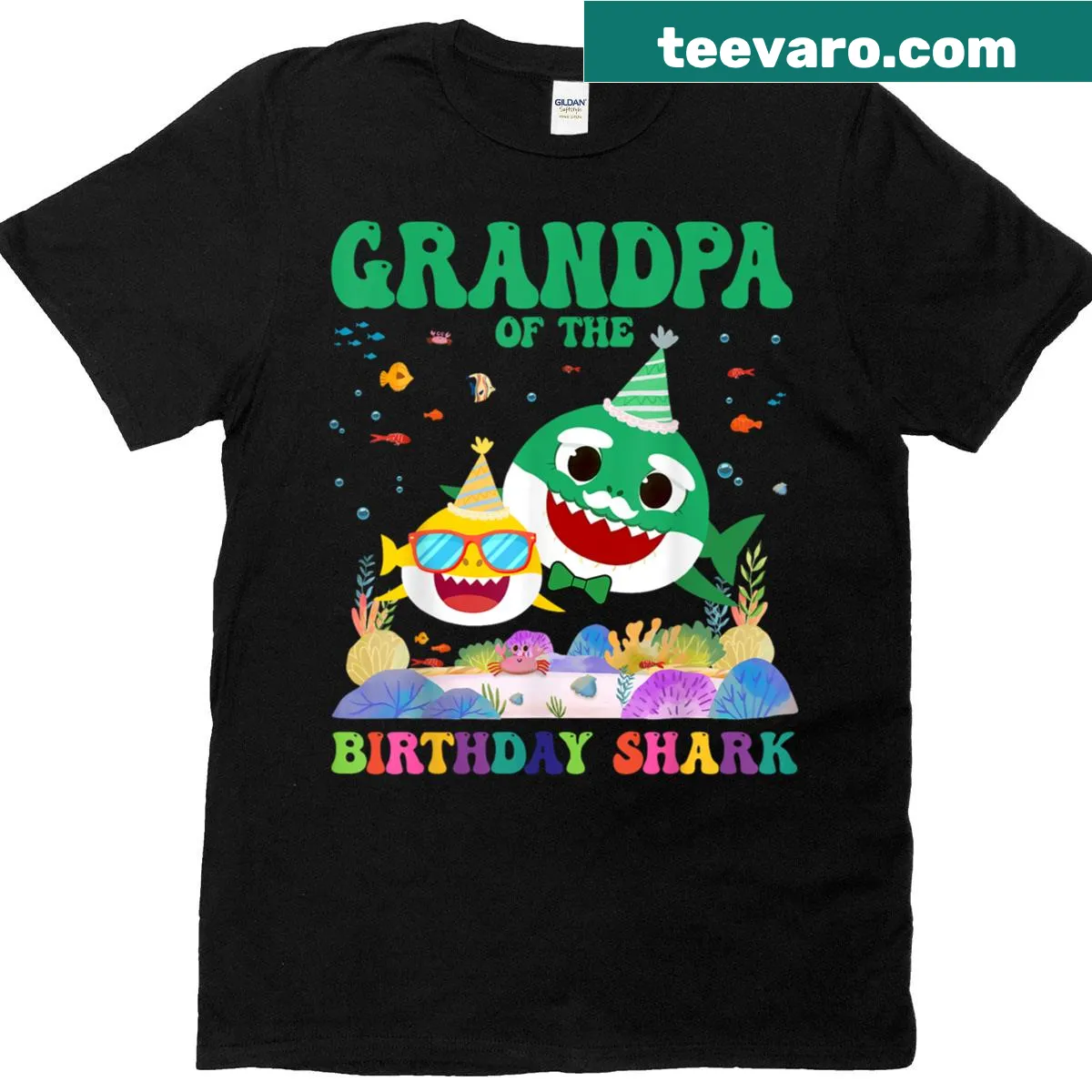 Birthday shark graphic with text for grandpas celebrating — on a men's t-shirt