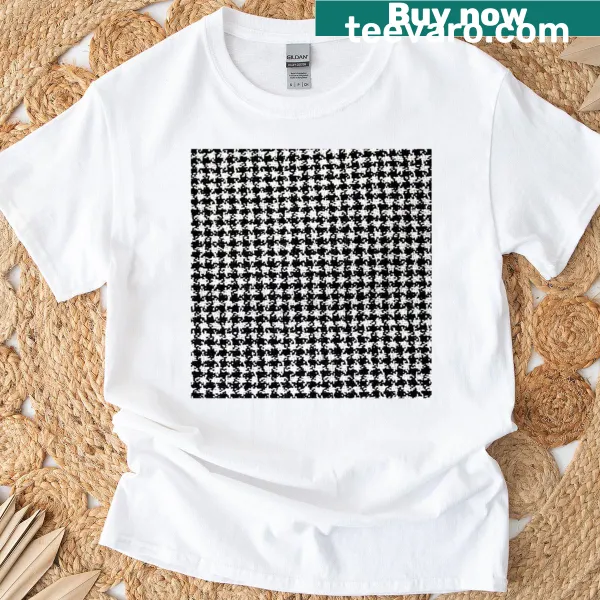 Classic houndstooth pattern t-shirt