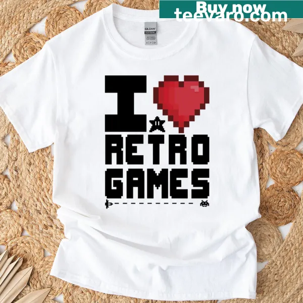 T-shirt featuring text about a love for retro games.