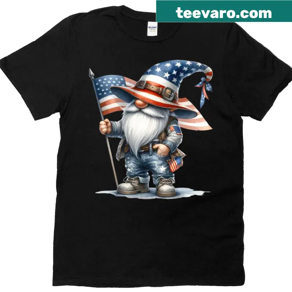Oversized T-shirt with a cute patriotic gnome design