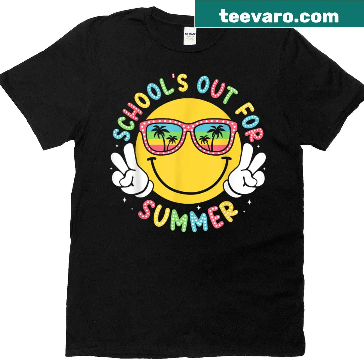 Smiling face graduation t-shirt for teachers celebrating summer — on a men's t-shirt