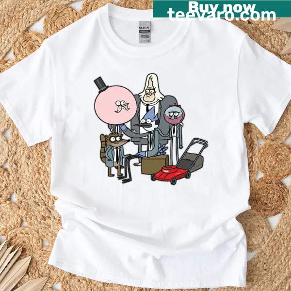 Oversized t-shirt featuring characters from The Regular Show