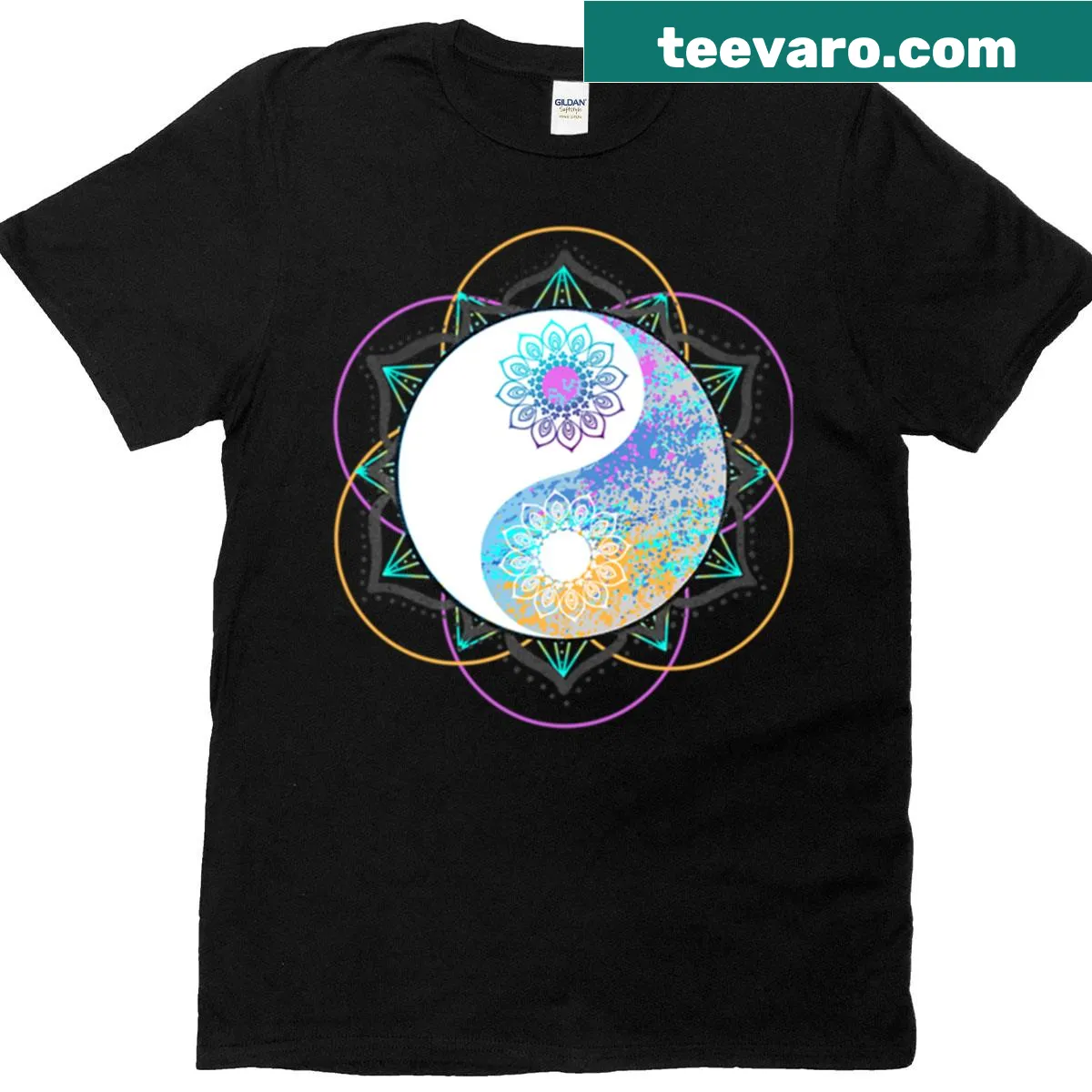 Oversized T-shirt with a geometric yin-yang design. — on a men's t-shirt