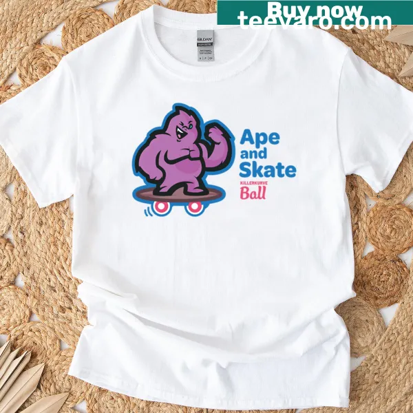 Playful t-shirt with illustrated ape skating design