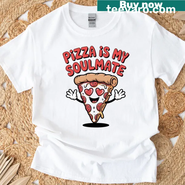 Playful pizza lovers t-shirt with engaging text
