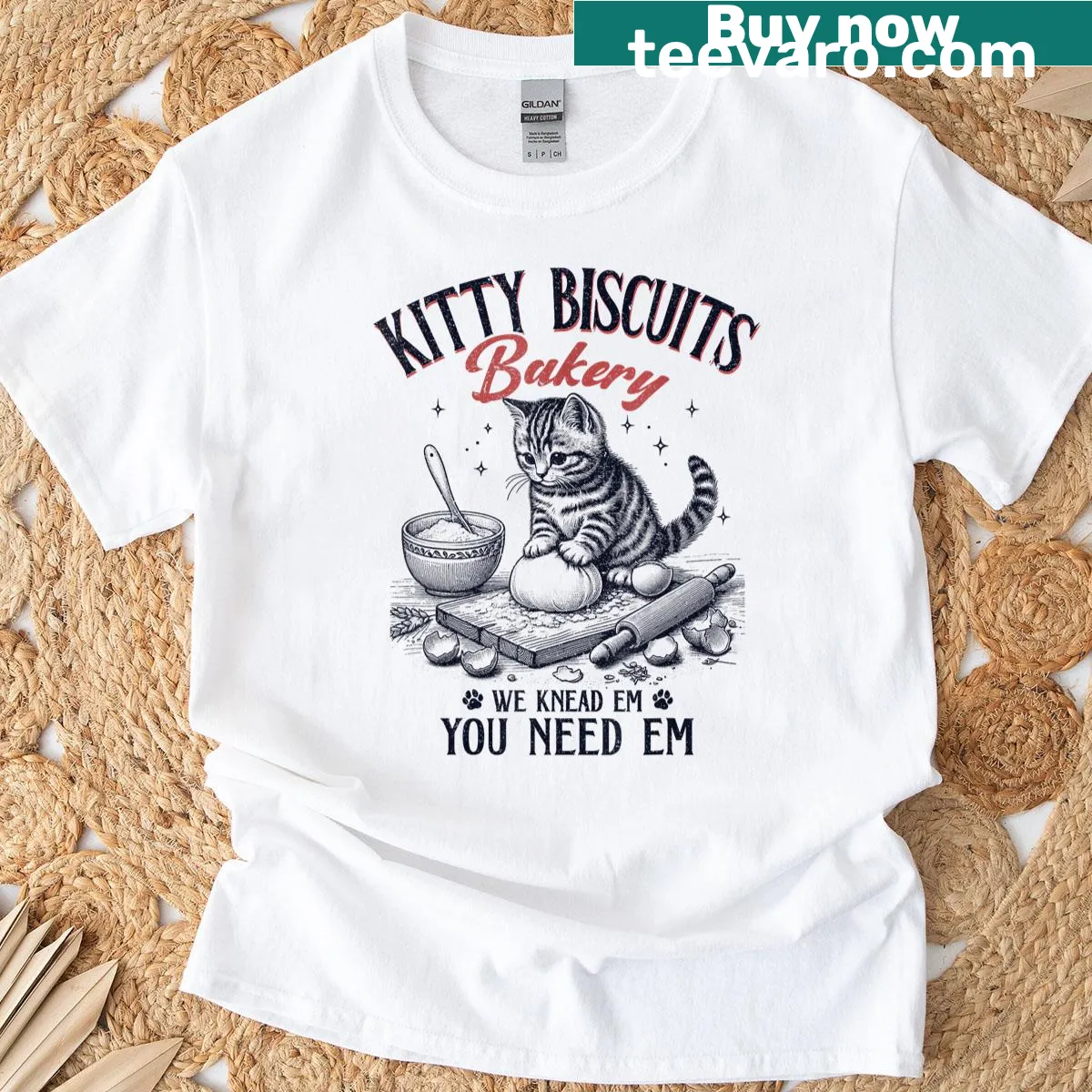 Vintage-style t-shirt with graphic of kittens and biscuits — on a men's t-shirt