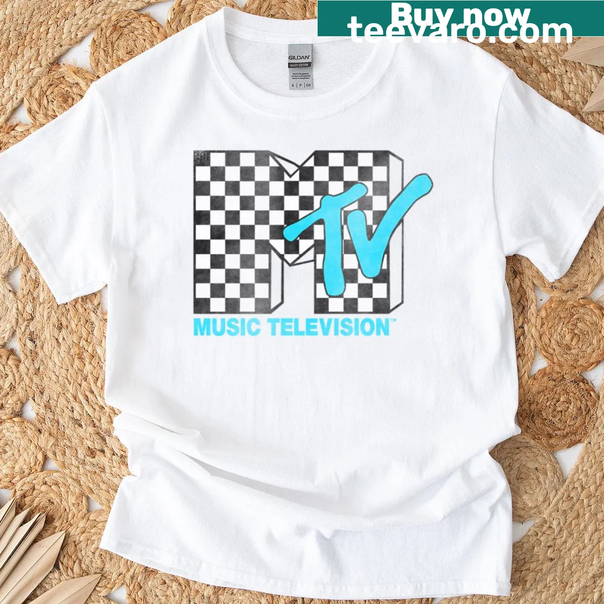 Distressed MTV checkered logo t-shirt in light blue — on a men's t-shirt