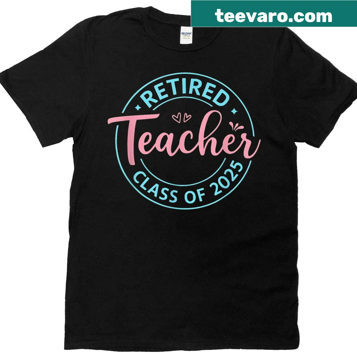 Vintage T-shirt for retired teachers with 'Class of 2025' text. — on a men's t-shirt