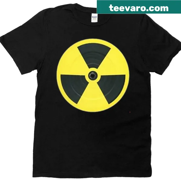 Silhouette graphic of an atomic spindle on a T-shirt