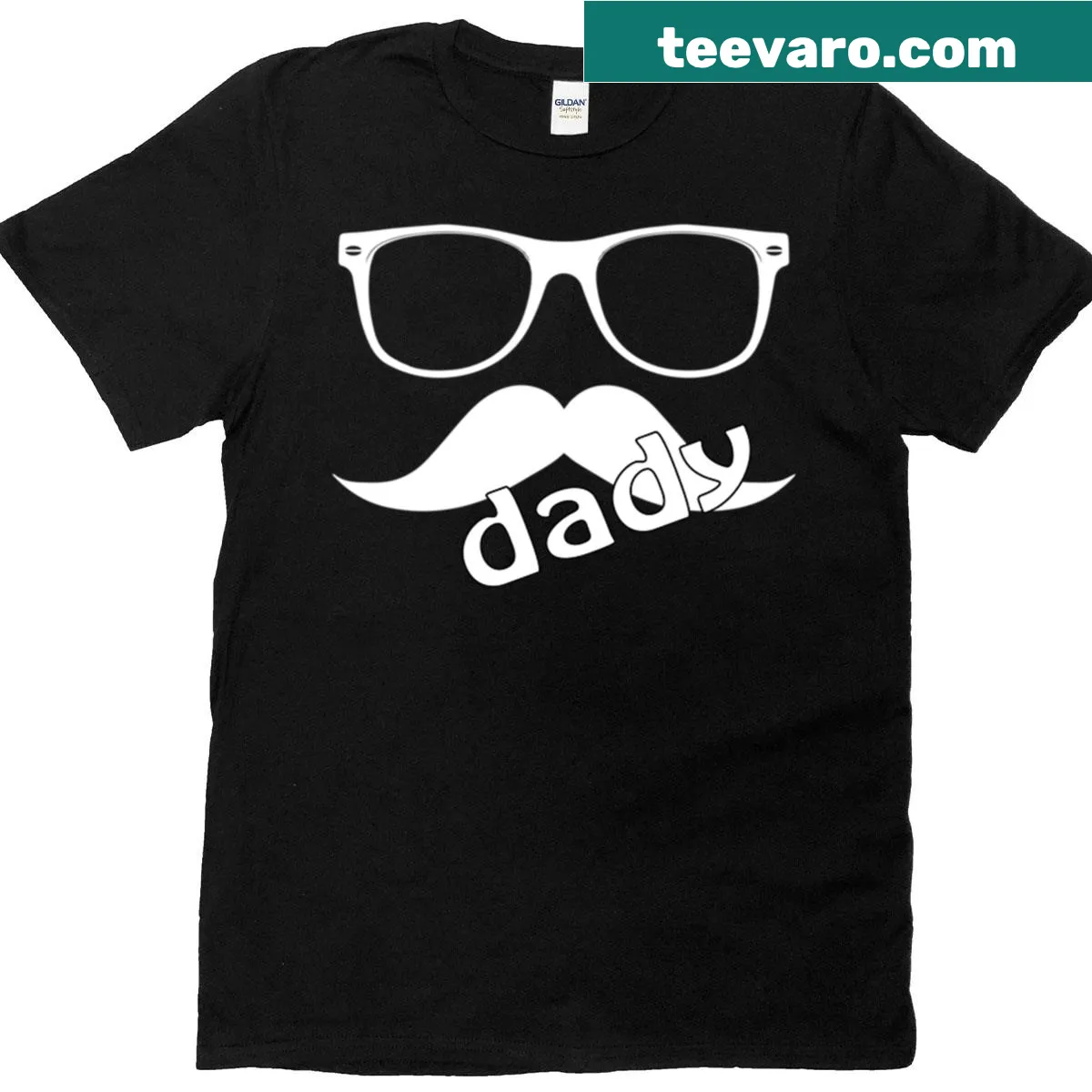 French 'Best Dad' T-shirt for Fathers Day — on a men's t-shirt