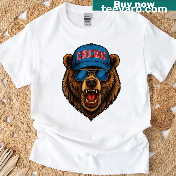 Vintage t-shirt celebrating Chicago's iconic imagery.