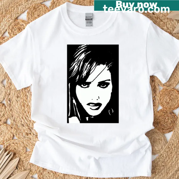 Stylish T-shirt featuring graphic inspired by Jessica Alba