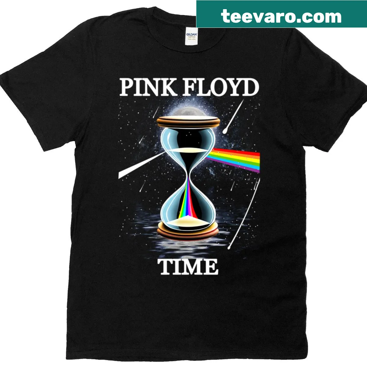 Pink Floyd clock design on T-shirt — on a men's t-shirt