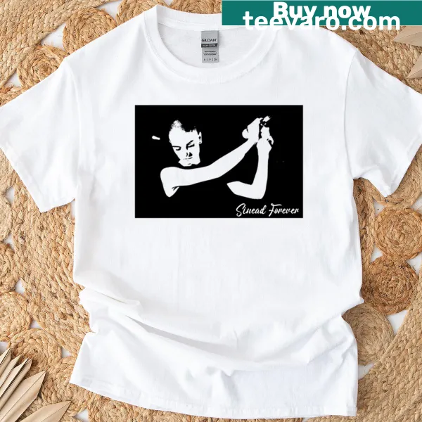 T-shirt featuring the phrase 'Sinead Forever' in heartfelt typography